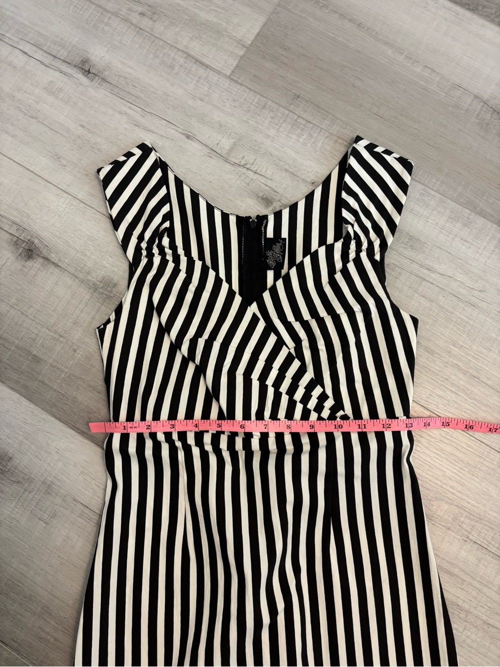 Rock Steady Black White Striped Sheath Wiggle Pinup Dress Size L - Picture 9 of 10